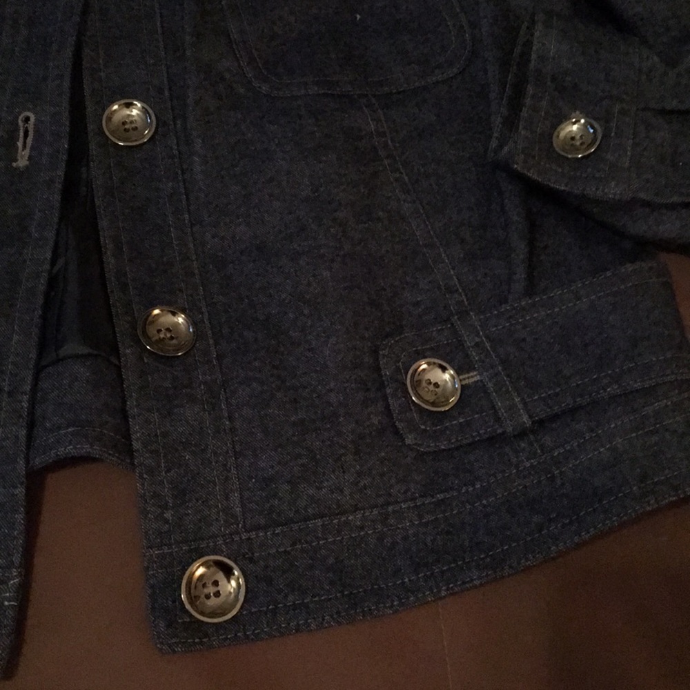 Focus Jacket - Picture 3 of 7